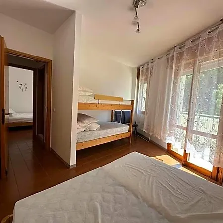 Ξενοδοχείο Spacious Flat Close To The - Beahost